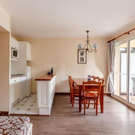 Nice 2-Br In A Residence With Pool - Deauville - Welkeys Exterior photo
