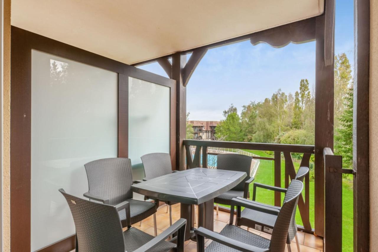 Nice 2-Br In A Residence With Pool - Deauville - Welkeys Exterior photo